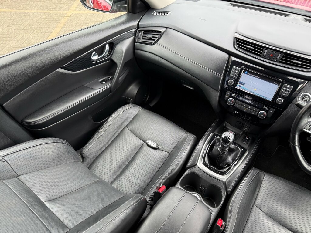 Nissan X-Trail 1.6L Tekna Green #10