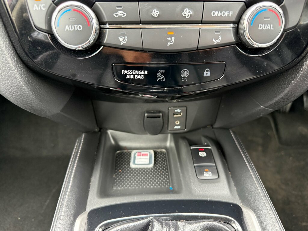 Nissan X-Trail 1.6L Tekna Green #62