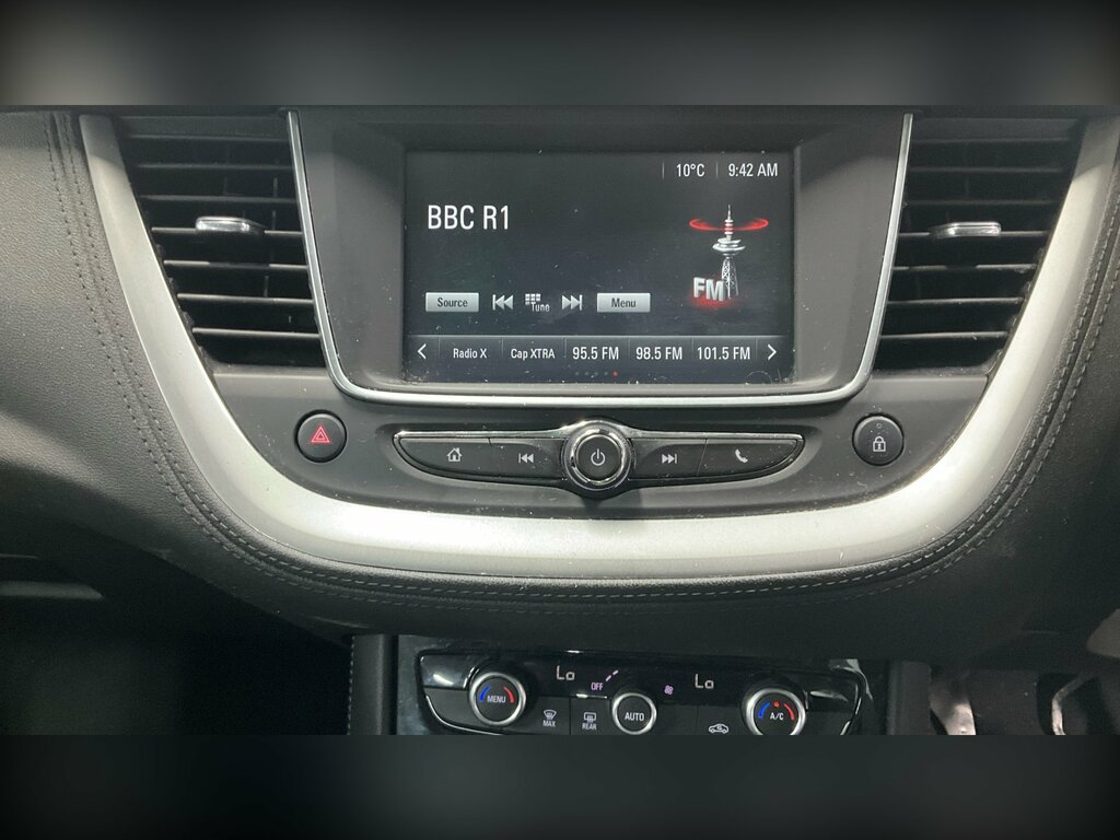 Vauxhall Grandland X 1.5 Turbo D Blueinjection Se Suv Black #4