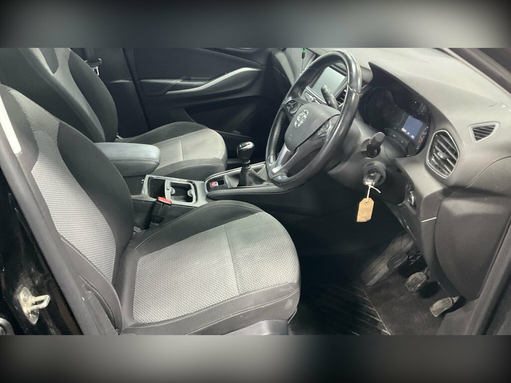 Vauxhall Grandland X 1.5 Turbo D Blueinjection Se Suv Black #3