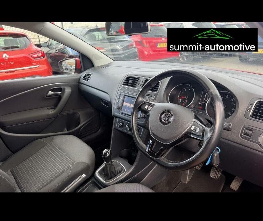 Volkswagen Polo Se Red #2