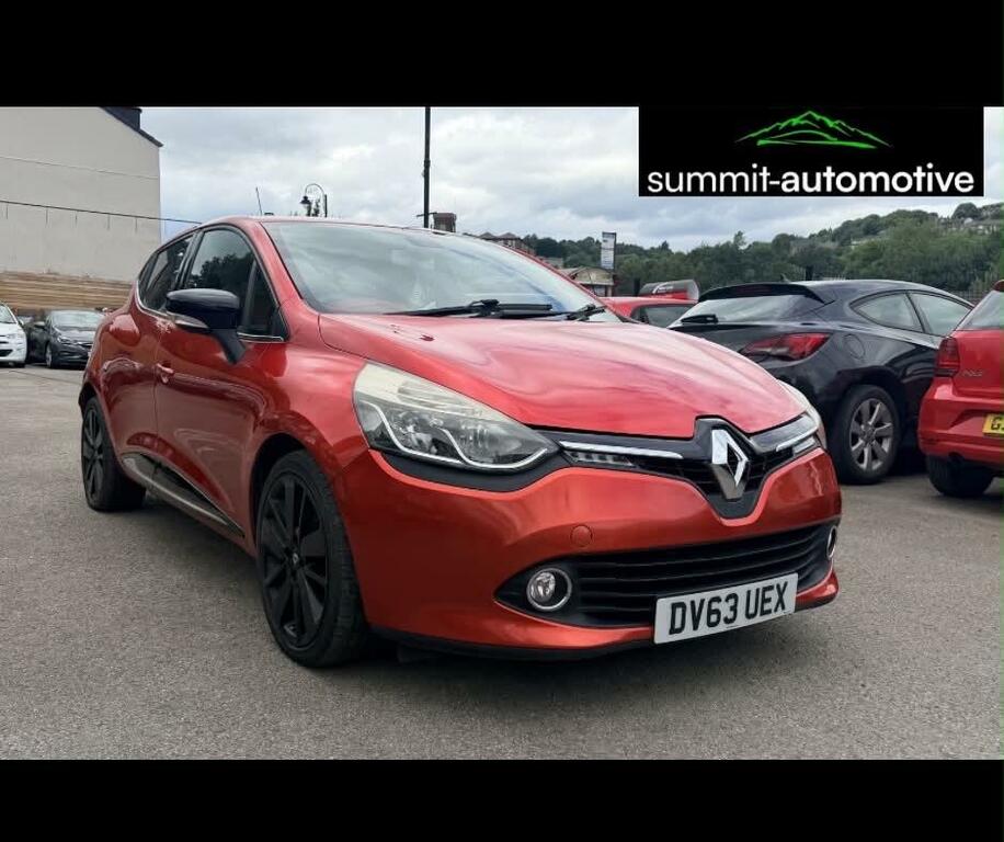 Renault Clio Dynamique S Medianav Red