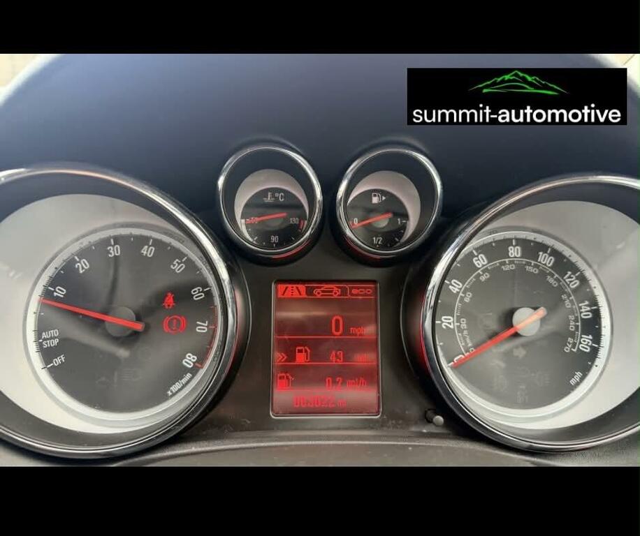 Vauxhall Astra GTC Sport Black #6