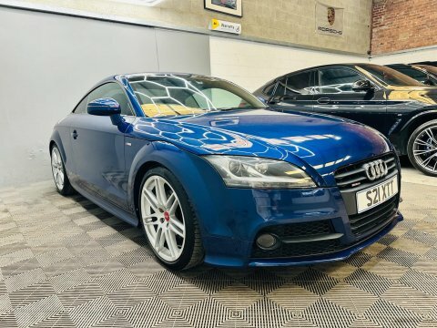 Audi TT 2.0 Tfsi Black Blue #3