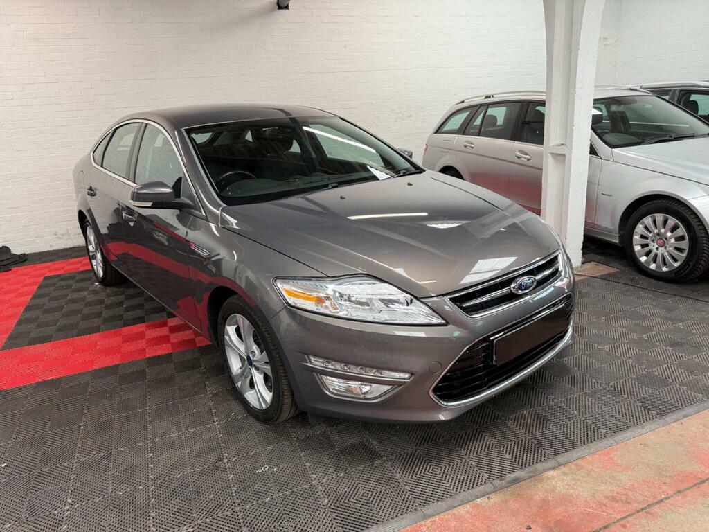Ford Mondeo 1.6T Ecoboost Titanium Euro 5 Brown