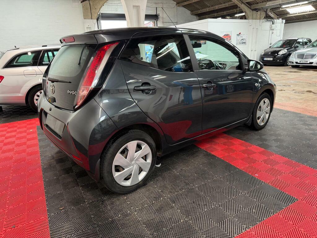 Toyota Aygo 1.0 Vvt-i X-play Euro 6 Grey #6