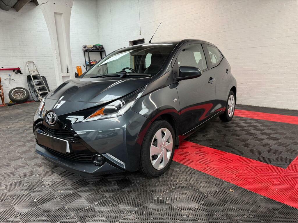 Toyota Aygo 1.0 Vvt-i X-play Euro 6 Grey #3