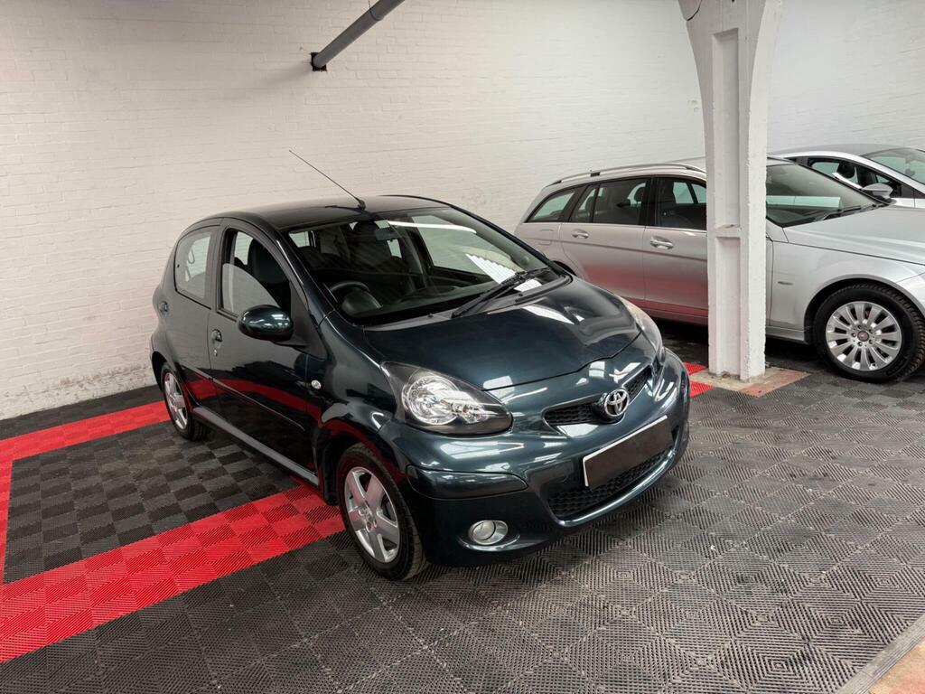 Toyota Aygo 1.0 Vvt-i Ice Euro 5 Green