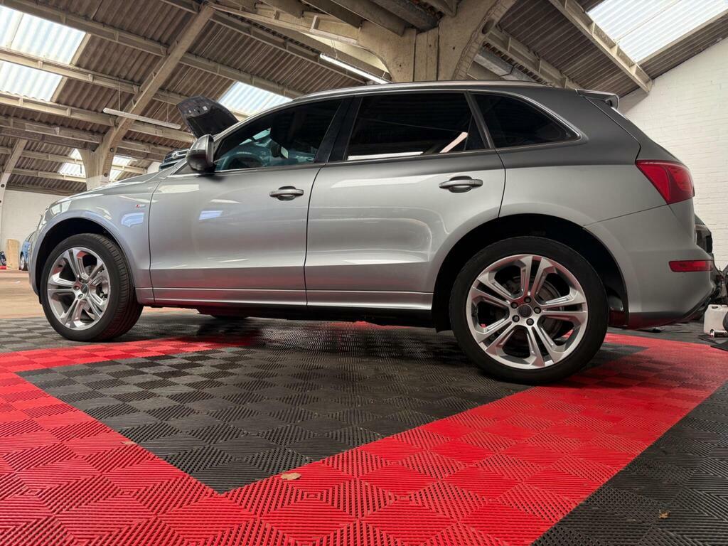 Audi Q5 Tdi Quattro Se Dpf 5-Door White #4