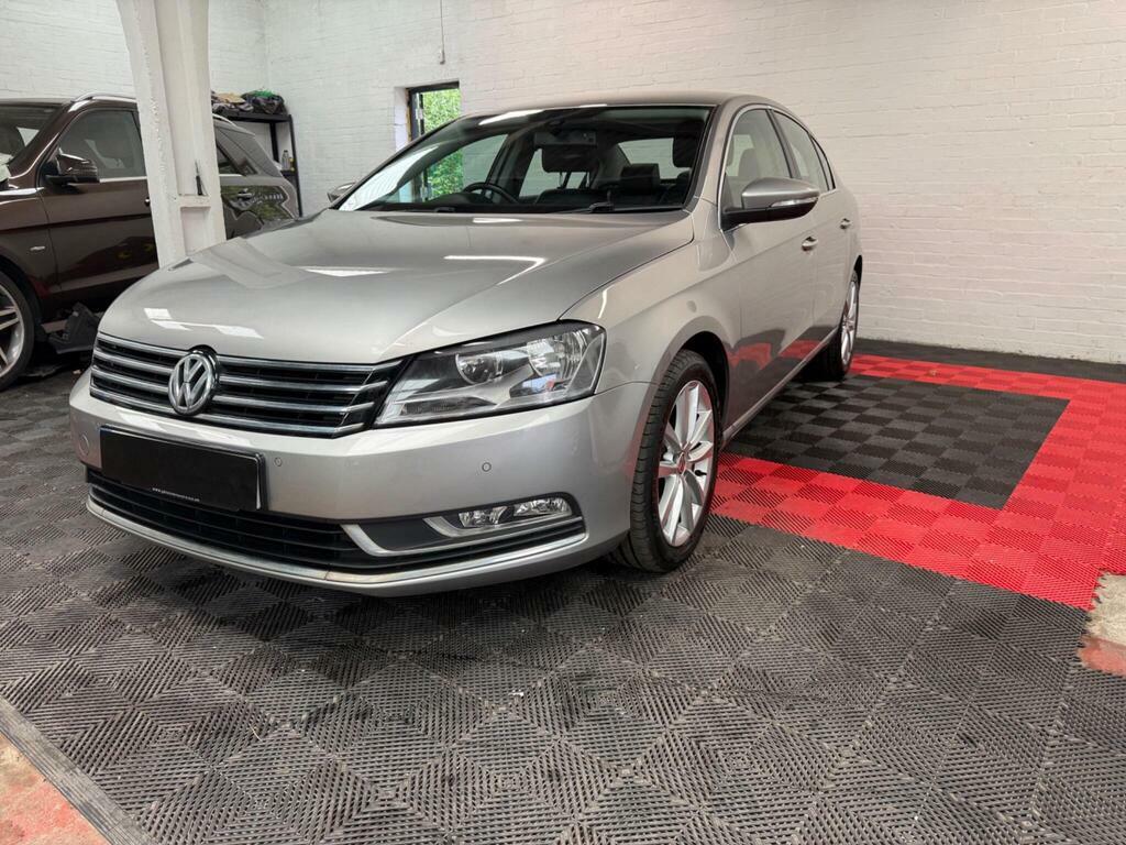 Volkswagen Passat 2.0 Tdi Bluemotion Tech Executive Euro 5 S S Silver #3