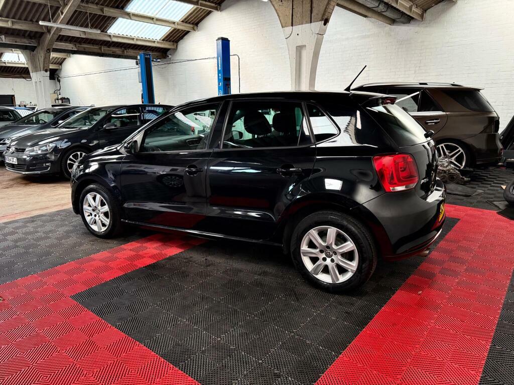 Volkswagen Polo Hatchback White #4