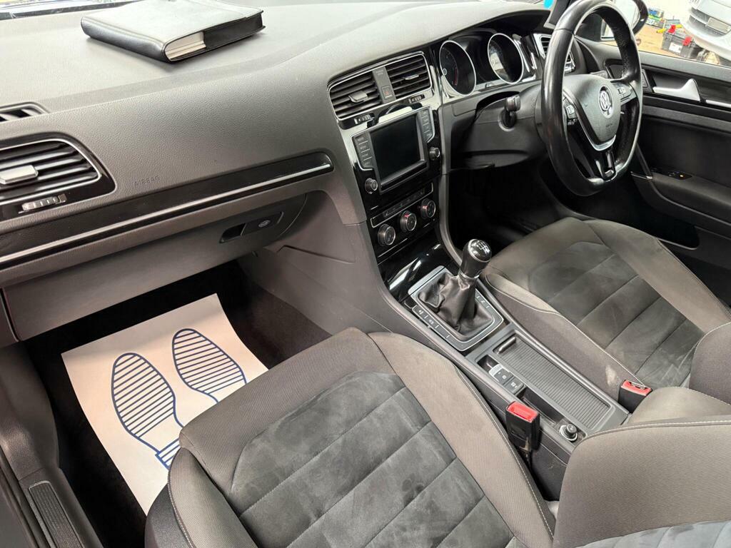 Volkswagen Golf Hatchback Black #8