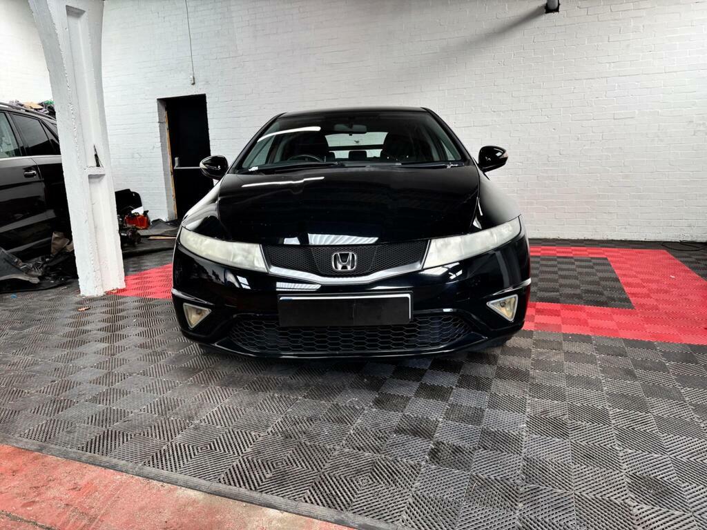 Honda Civic 1.4 I-vtec Si Black
