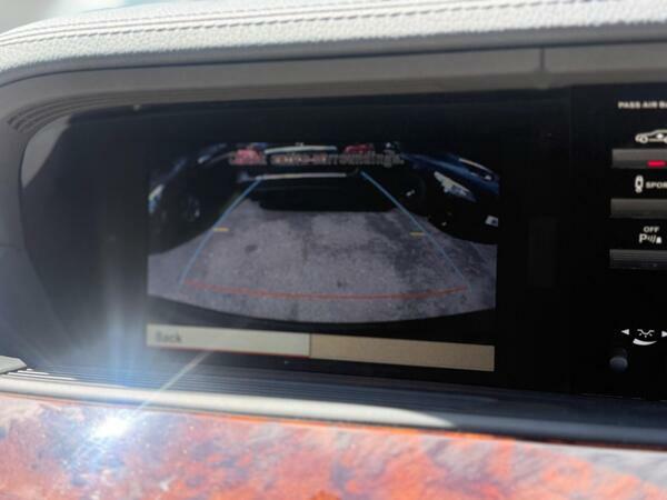 Mercedes-Benz S Class Silver #28
