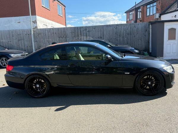 BMW 3 Series 3.0 330D M Sport Steptronic Euro 5  #4