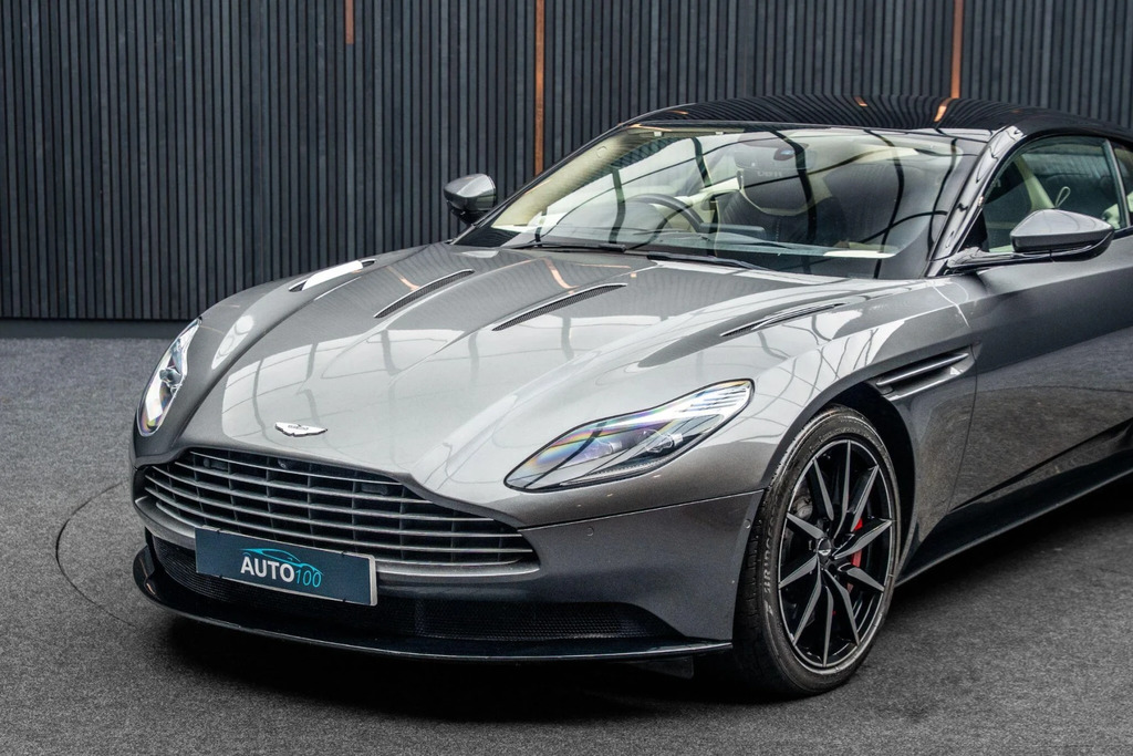 Aston Martin DB11 5.2 V12 Launch Edition Coupe Euro Silver #5