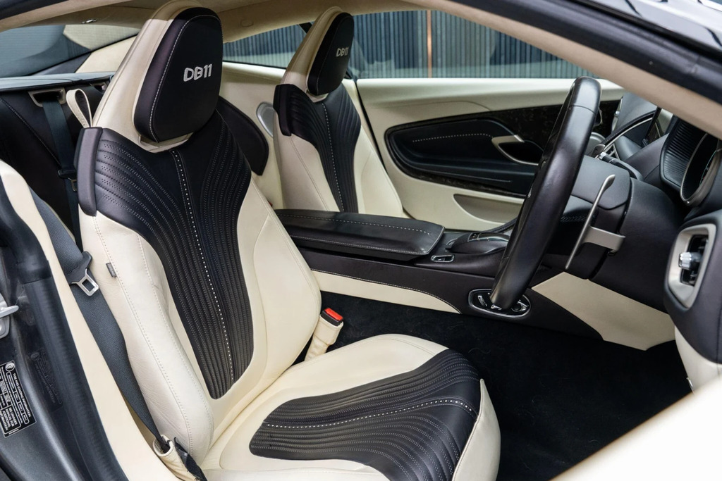 Aston Martin DB11 5.2 V12 Launch Edition Coupe Euro Silver #2