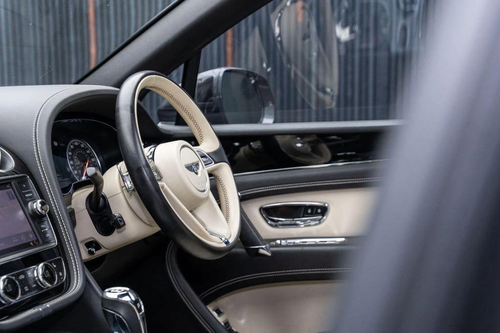 Bentley Bentayga 4.0D V8 Suv 4Wd Euro 6 Ss 435 Grey #39