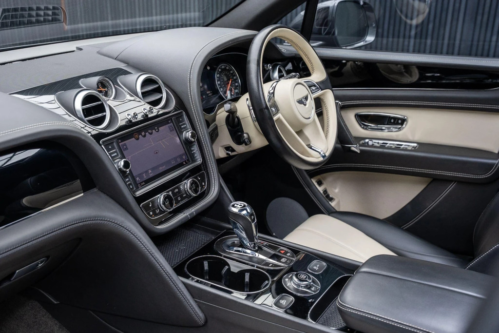 Bentley Bentayga 4.0D V8 Suv 4Wd Euro 6 Ss 435 Grey #38