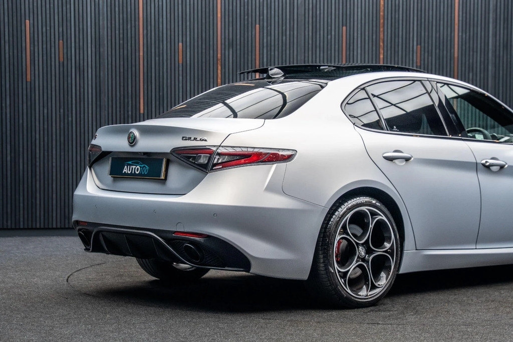 Alfa Romeo Giulia 2.0 Turbo Sprint Blue #21