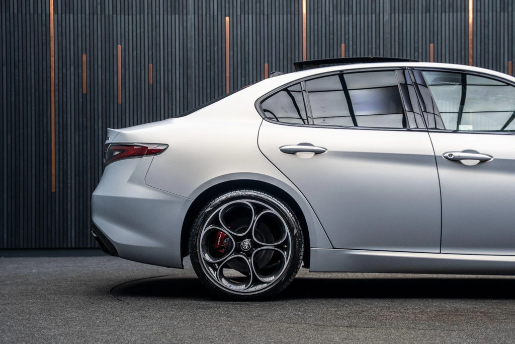 Alfa Romeo Giulia 2.0 Turbo Sprint Blue #19