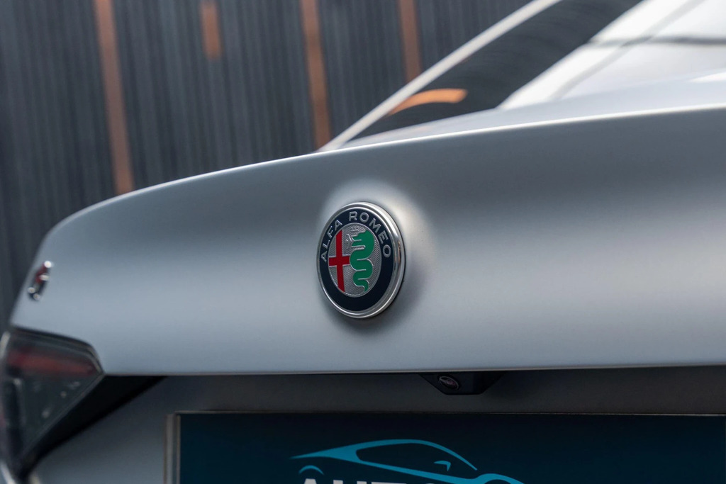 Alfa Romeo Giulia 2.0 Turbo Sprint Blue #25
