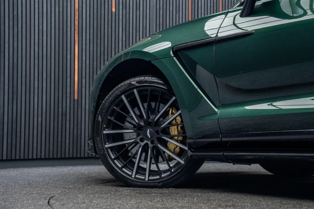 Aston Martin DBX 4.0 Twin Turbo 700 Bhp Grey #17
