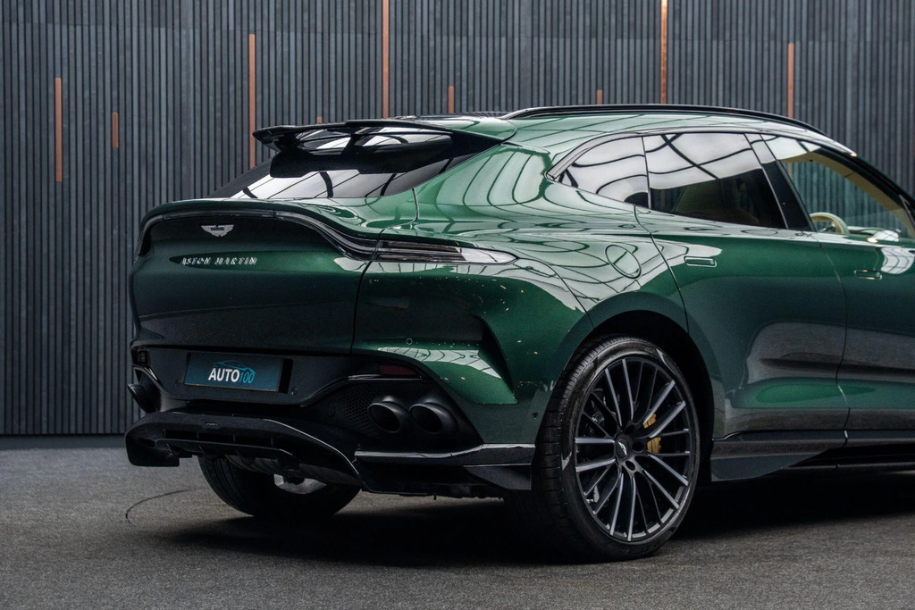 Aston Martin DBX 4.0 Twin Turbo 700 Bhp Grey #23