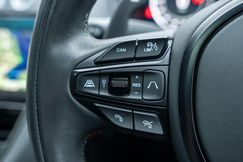 Aston Martin DBX 4.0L V8 707 Silver #29