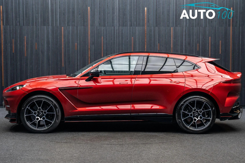 Aston Martin DBX 4.0L V8 707 Silver #15