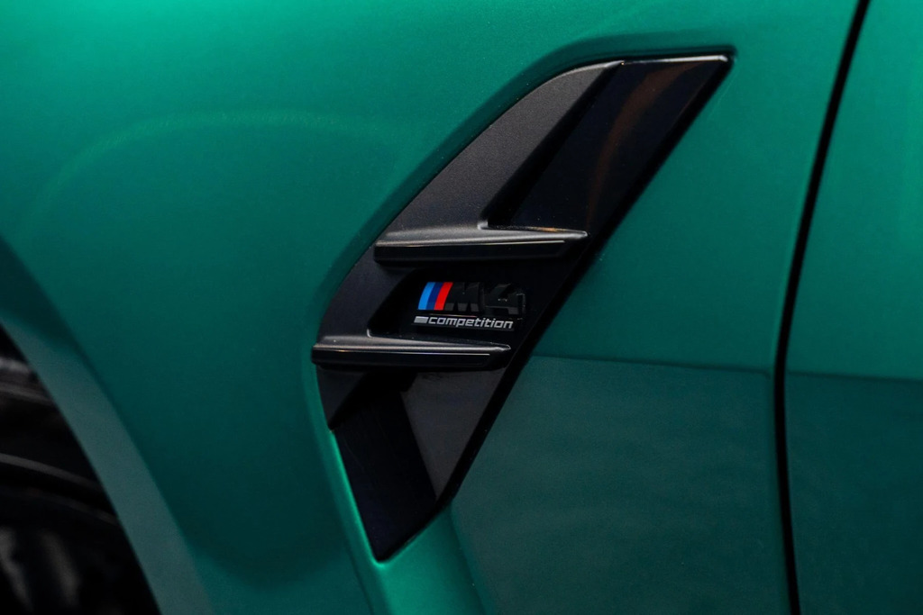 BMW M4 M4 Competition Edition M Xdrive Black #29