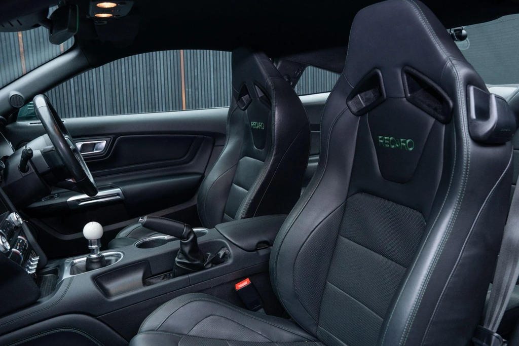 Ford Mustang 5L Gt Green #35