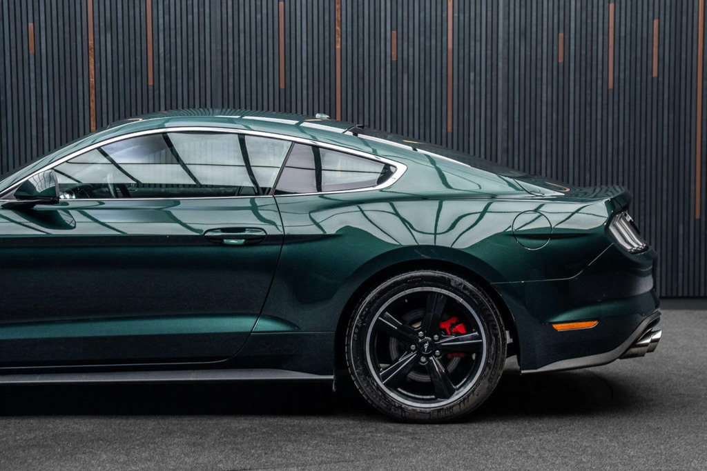 Ford Mustang 5L Gt Green #17