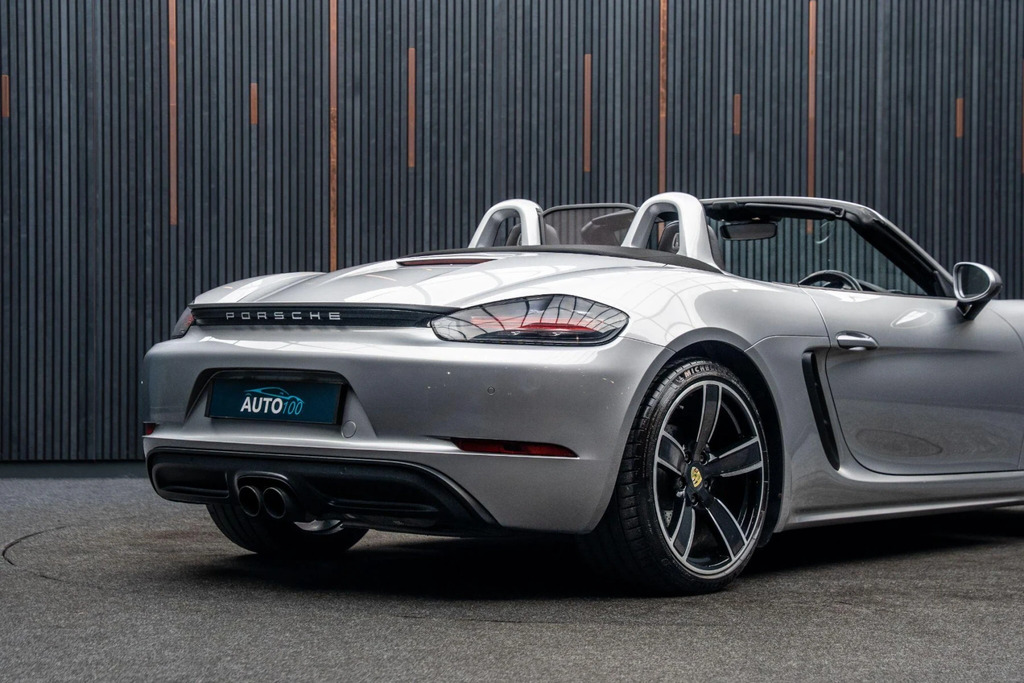 Porsche 718 Boxster Convertible Silver #23
