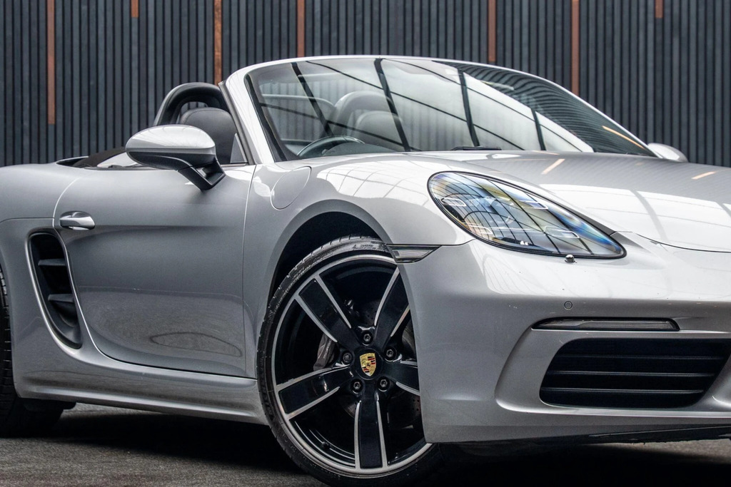 Porsche 718 Boxster Convertible Silver #11