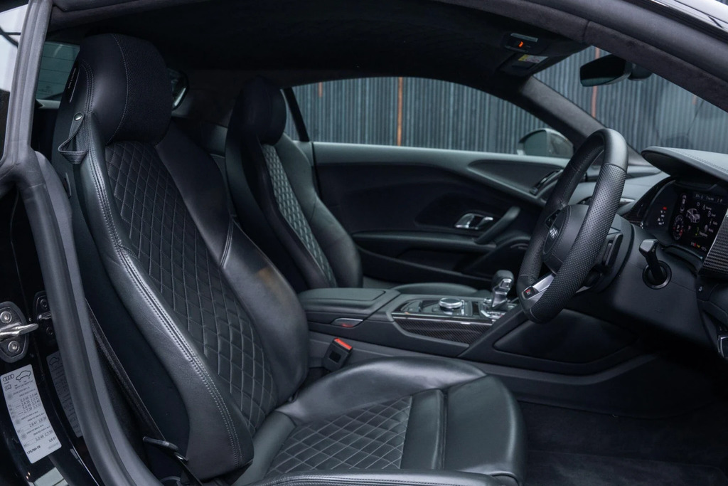Audi R8 5.2 Fsi V10 Performance Edition S Tronic Euro 6 S Black #2