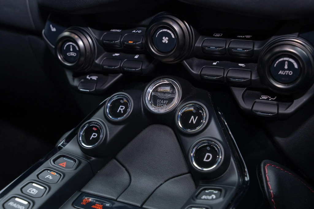 Aston Martin Vantage Zf 8 Speed Orange #20