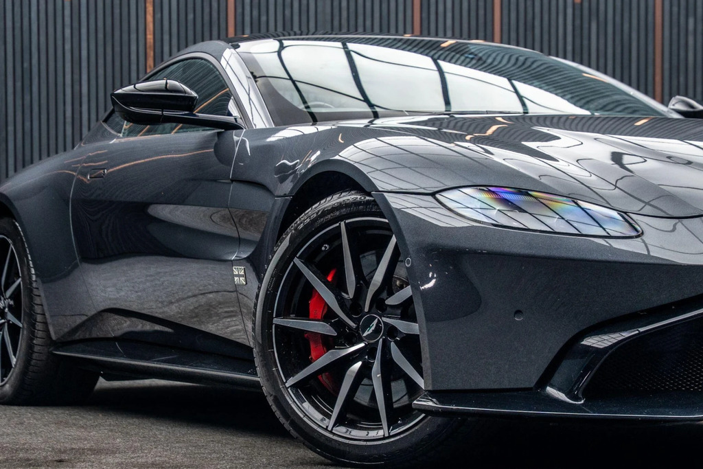 Aston Martin Vantage Zf 8 Speed Orange #7