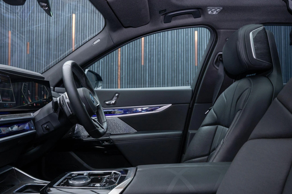 BMW 7 Series M760e Xdrive Executive Pack Black #53