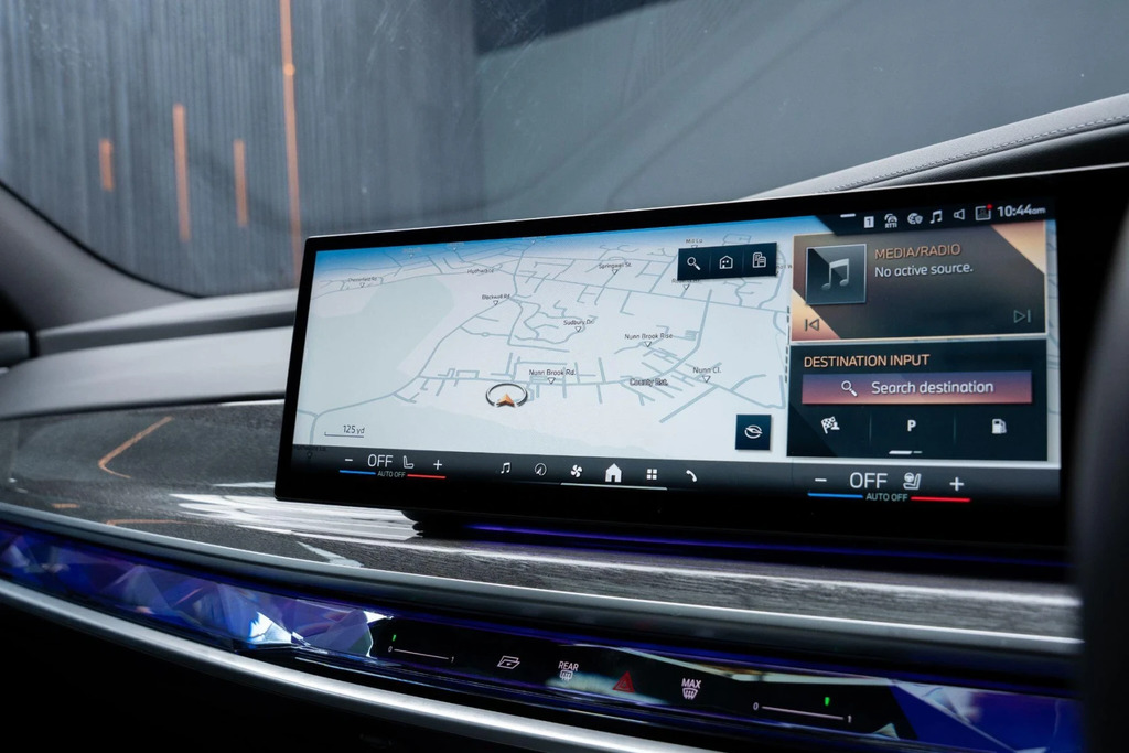 BMW 7 Series M760e Xdrive Executive Pack Black #23