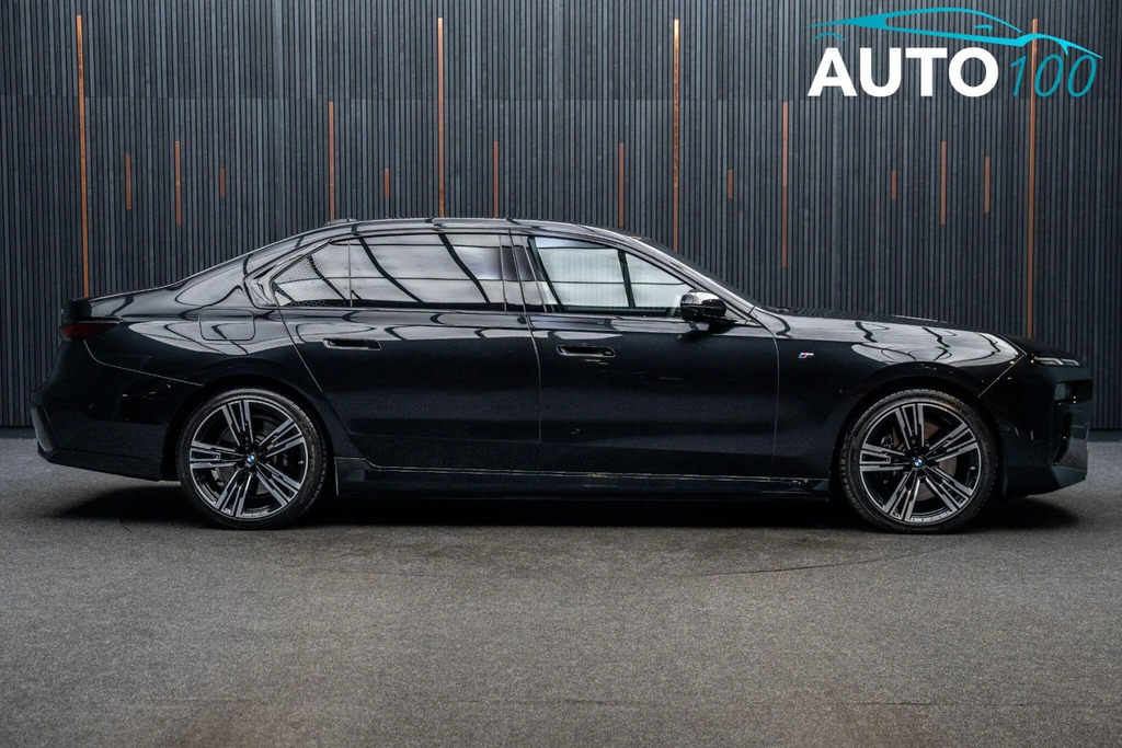 BMW 7 Series 3.0 750E 22.1Kwh M Sport Xdrive Euro 6 Ss Black
