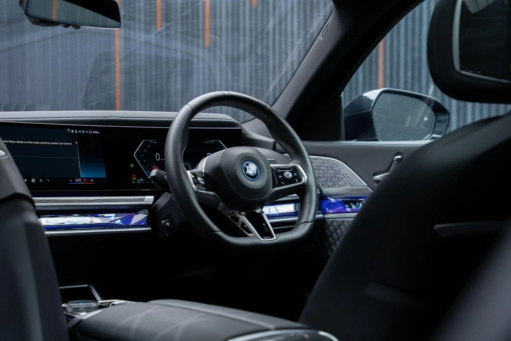 BMW 7 Series M760e Xdrive Executive Pack Black #55