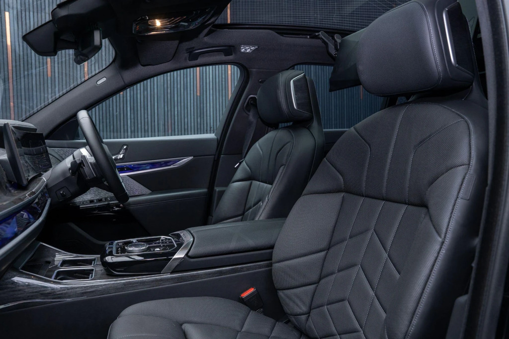 BMW 7 Series M760e Xdrive Executive Pack Black #50