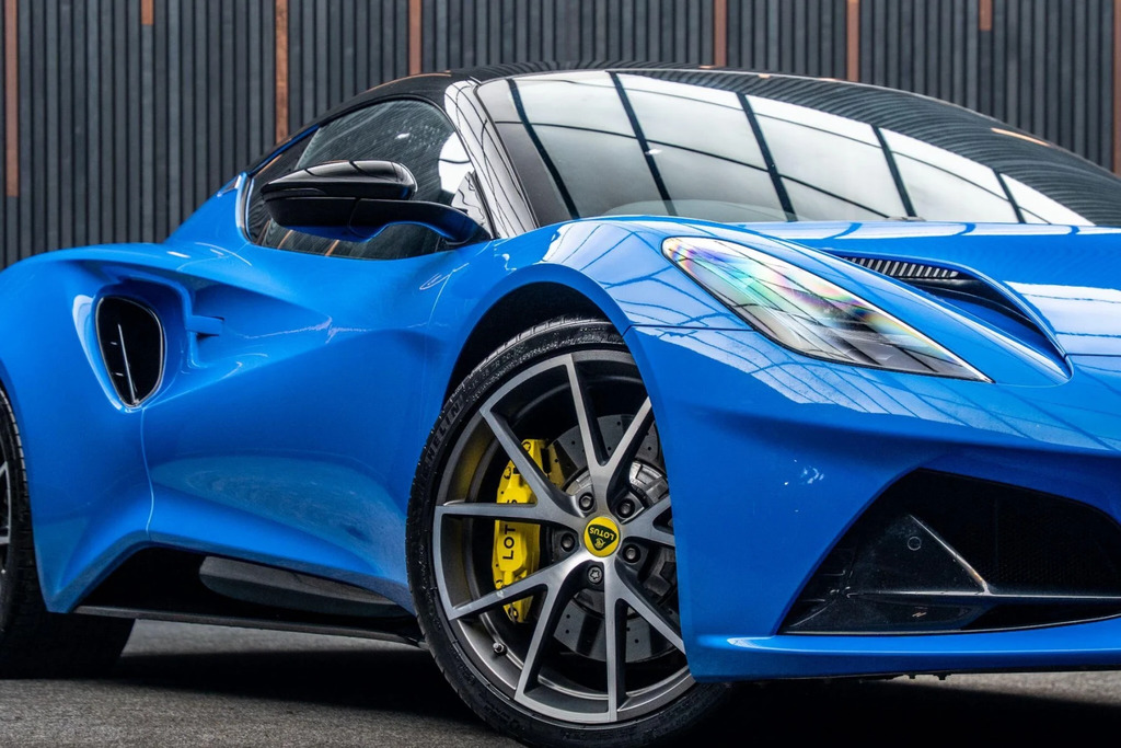 Lotus Emira 3.5 V6 400 First Edition AO23FSC Yellow #7