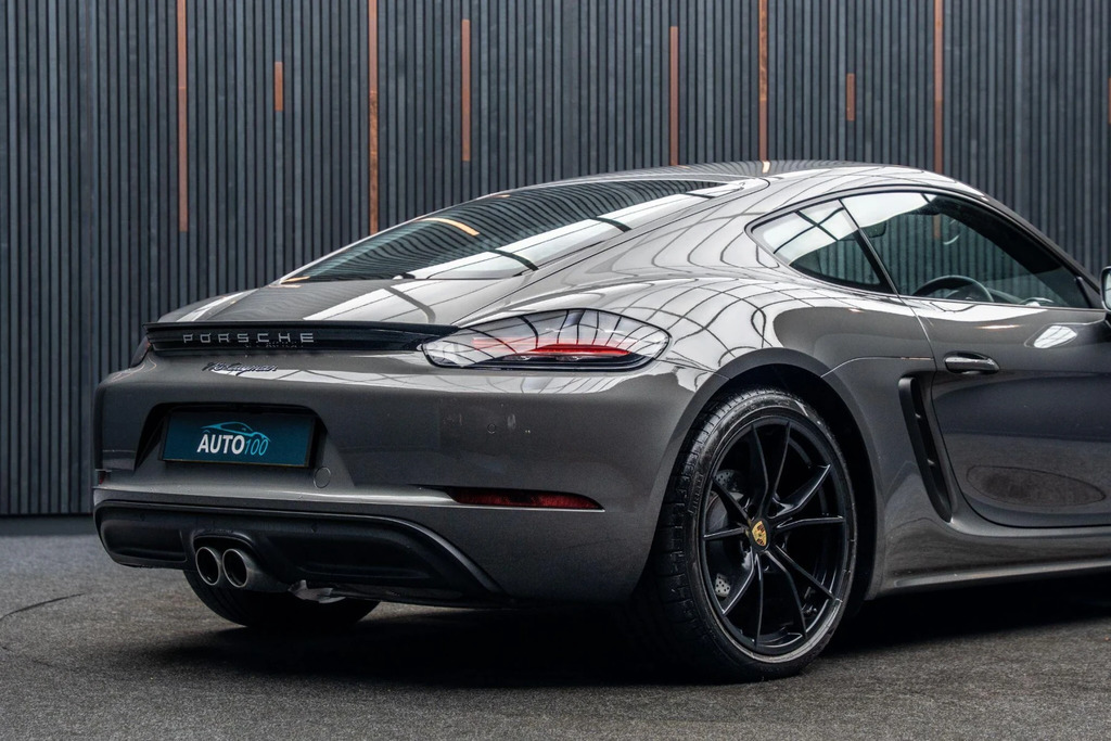 Porsche 718 Cayman 4.0 Gt4 Pdk Silver #21