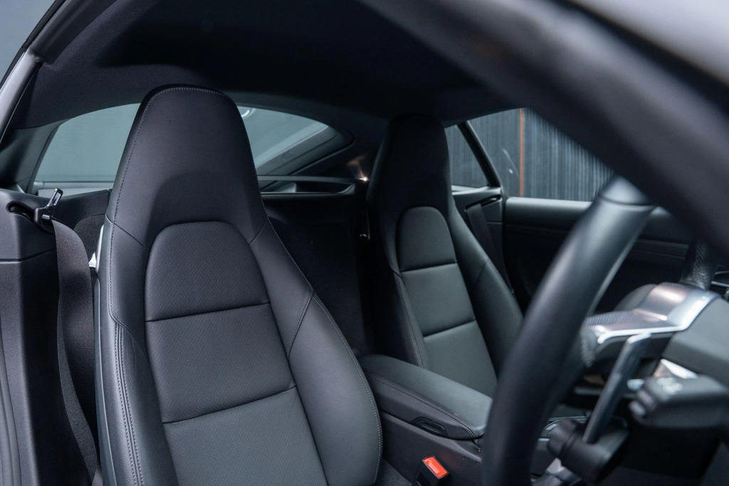 Porsche 718 Cayman 4.0 Gt4 Pdk Silver #12