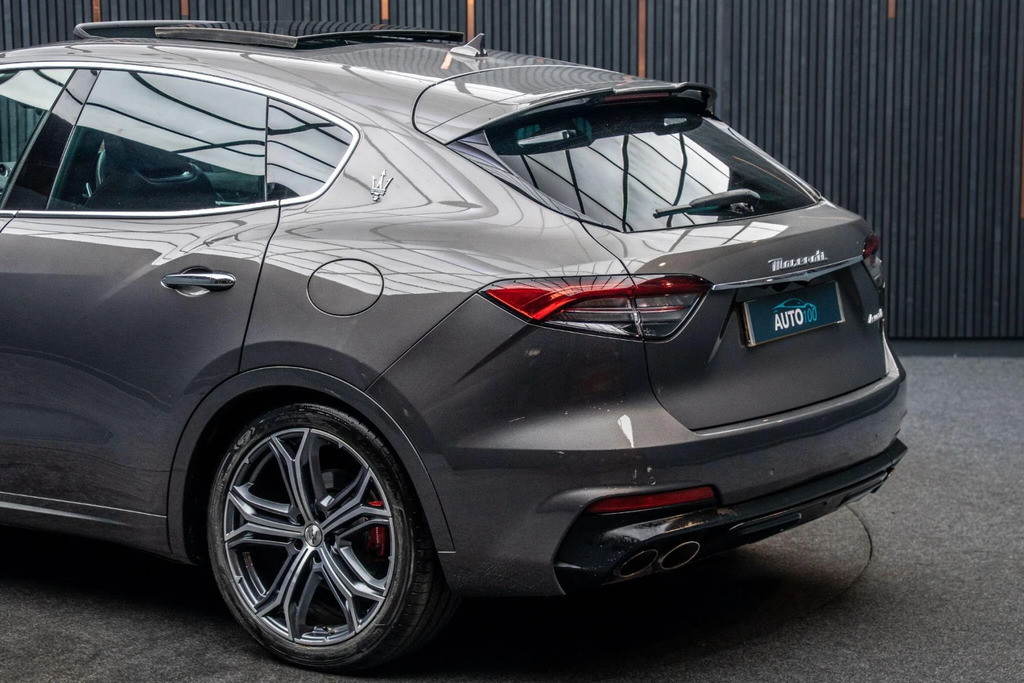 Maserati Levante Gt Red #19