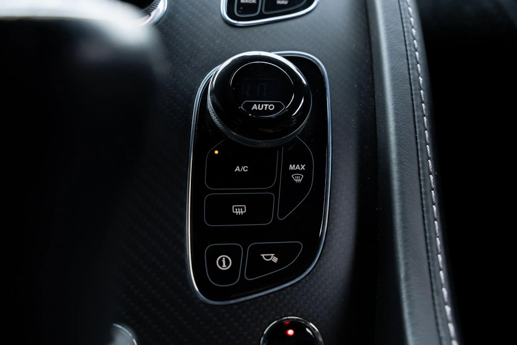 Aston Martin Vantage 4.7 V8 S Sportshift Grey #30
