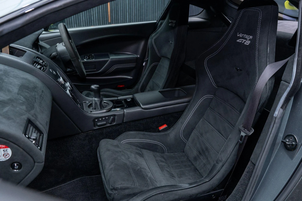 Aston Martin Vantage 4.7 V8 S Sportshift Grey #51