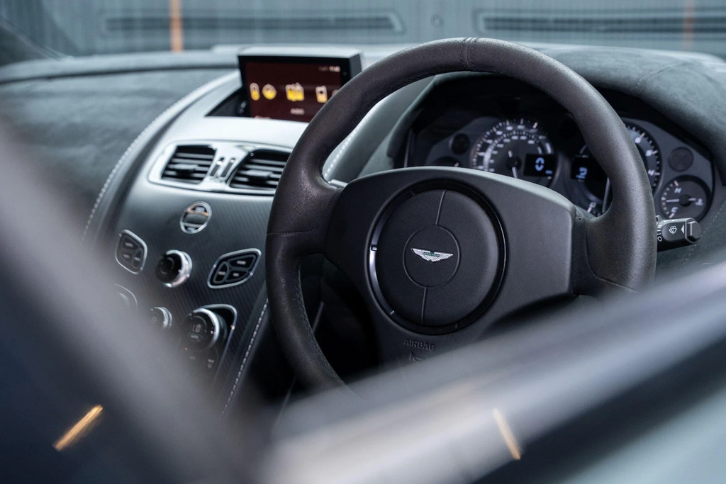 Aston Martin Vantage 4.7 V8 S Sportshift Grey #52
